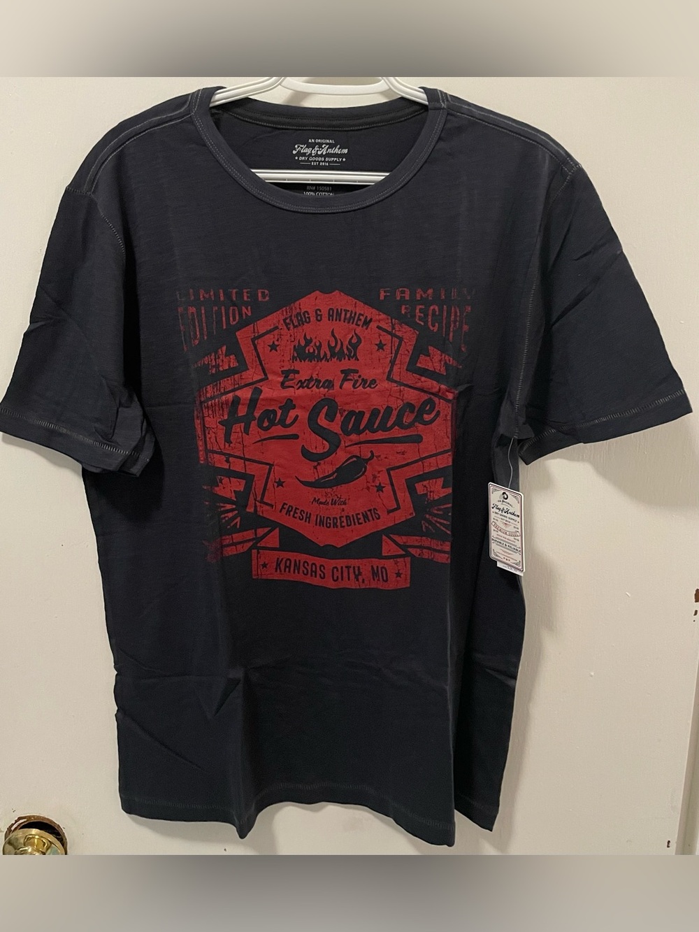 Flag & Anthem Men’s Dark Navy Graphic Tee Short Sleeve Cotton T-Shirt Medium M